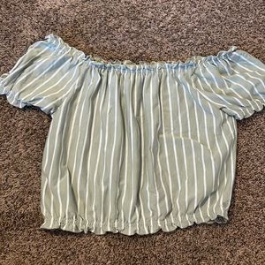 American Eagle crop top